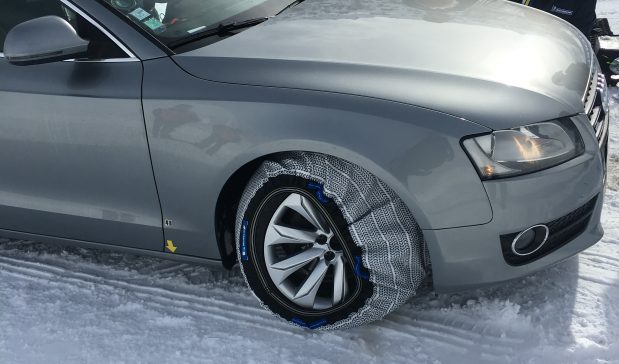 fitting-snow-socks-2-619x364